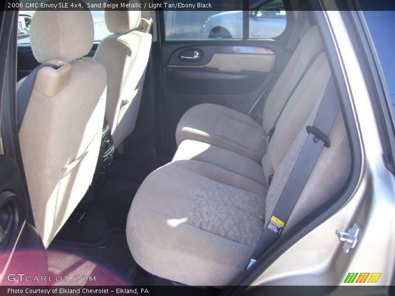 Sand Beige Metallic / Light Tan/Ebony Black 2006 GMC Envoy SLE 4x4