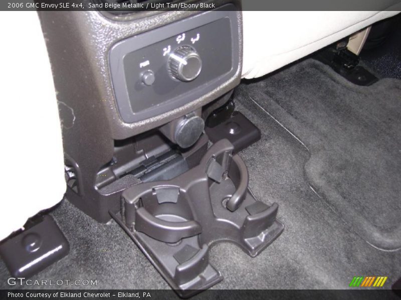 Sand Beige Metallic / Light Tan/Ebony Black 2006 GMC Envoy SLE 4x4