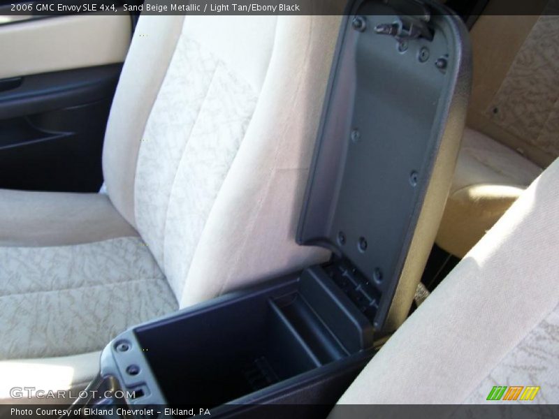 Sand Beige Metallic / Light Tan/Ebony Black 2006 GMC Envoy SLE 4x4