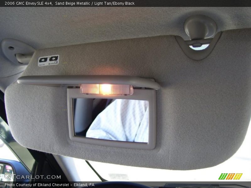 Sand Beige Metallic / Light Tan/Ebony Black 2006 GMC Envoy SLE 4x4
