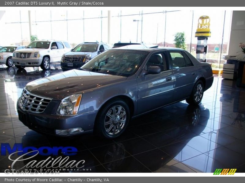Mystic Gray / Shale/Cocoa 2007 Cadillac DTS Luxury II