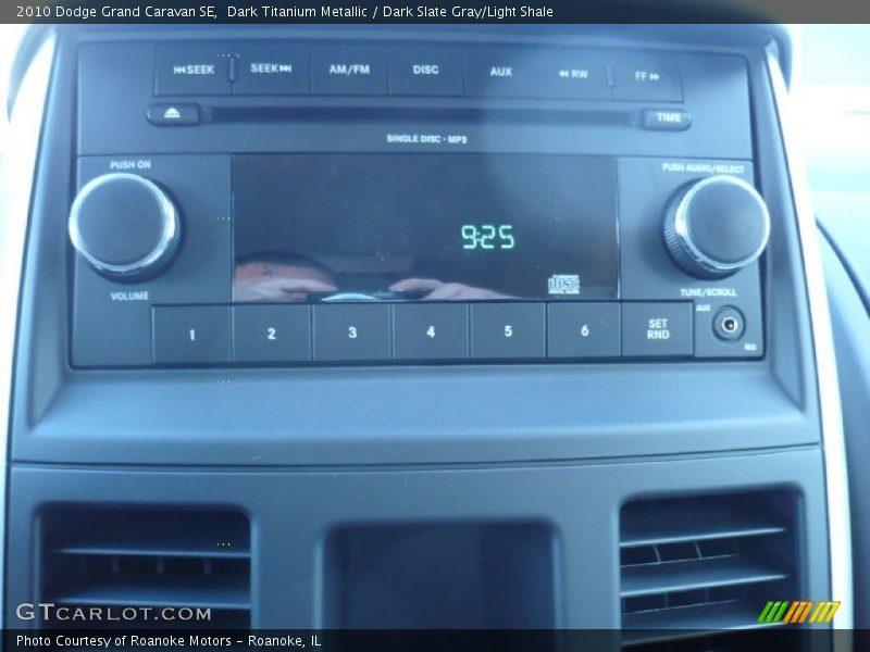 Dark Titanium Metallic / Dark Slate Gray/Light Shale 2010 Dodge Grand Caravan SE