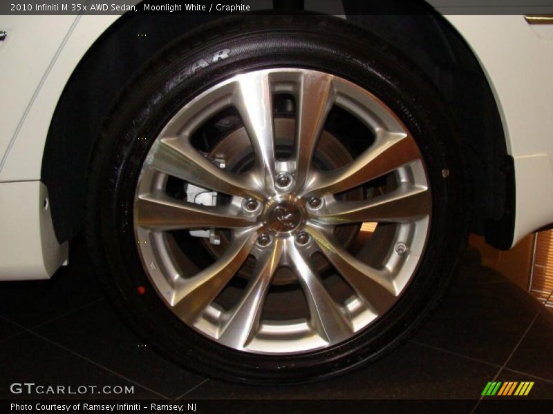 Moonlight White / Graphite 2010 Infiniti M 35x AWD Sedan