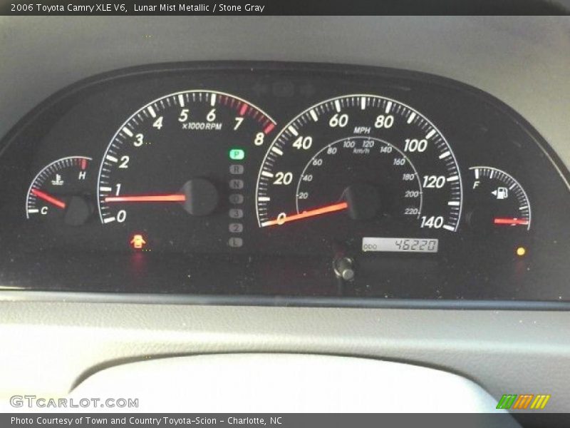 Lunar Mist Metallic / Stone Gray 2006 Toyota Camry XLE V6