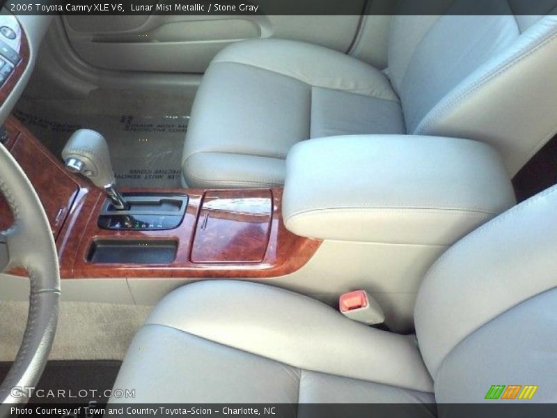 Lunar Mist Metallic / Stone Gray 2006 Toyota Camry XLE V6