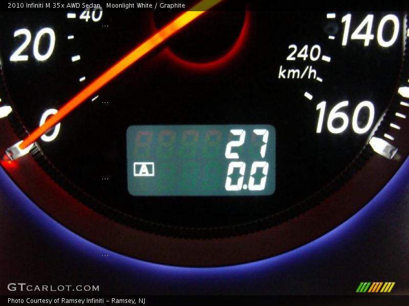 Moonlight White / Graphite 2010 Infiniti M 35x AWD Sedan
