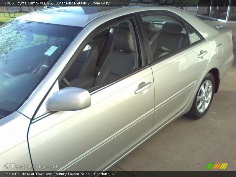 Lunar Mist Metallic / Stone Gray 2006 Toyota Camry XLE V6