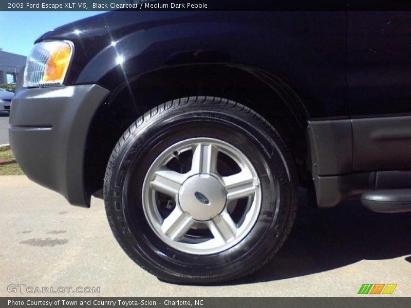 Black Clearcoat / Medium Dark Pebble 2003 Ford Escape XLT V6