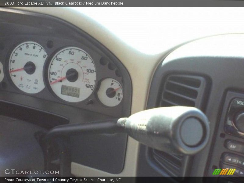 Black Clearcoat / Medium Dark Pebble 2003 Ford Escape XLT V6