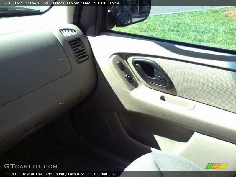 Black Clearcoat / Medium Dark Pebble 2003 Ford Escape XLT V6