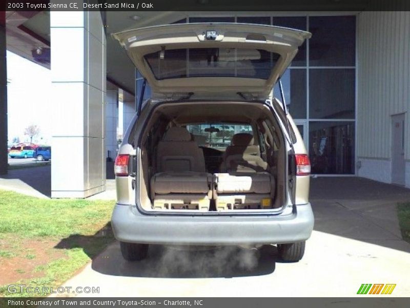 Desert Sand Mica / Oak 2003 Toyota Sienna CE