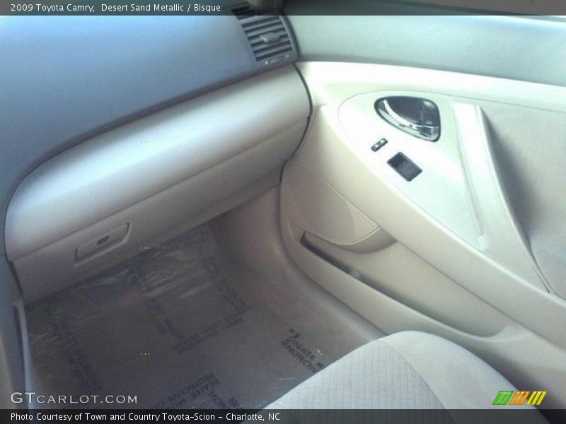Desert Sand Metallic / Bisque 2009 Toyota Camry
