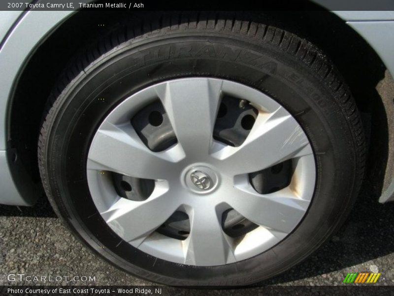 Titanium Metallic / Ash 2007 Toyota Camry LE