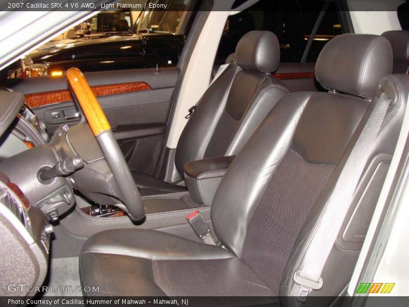 Light Platinum / Ebony 2007 Cadillac SRX 4 V6 AWD
