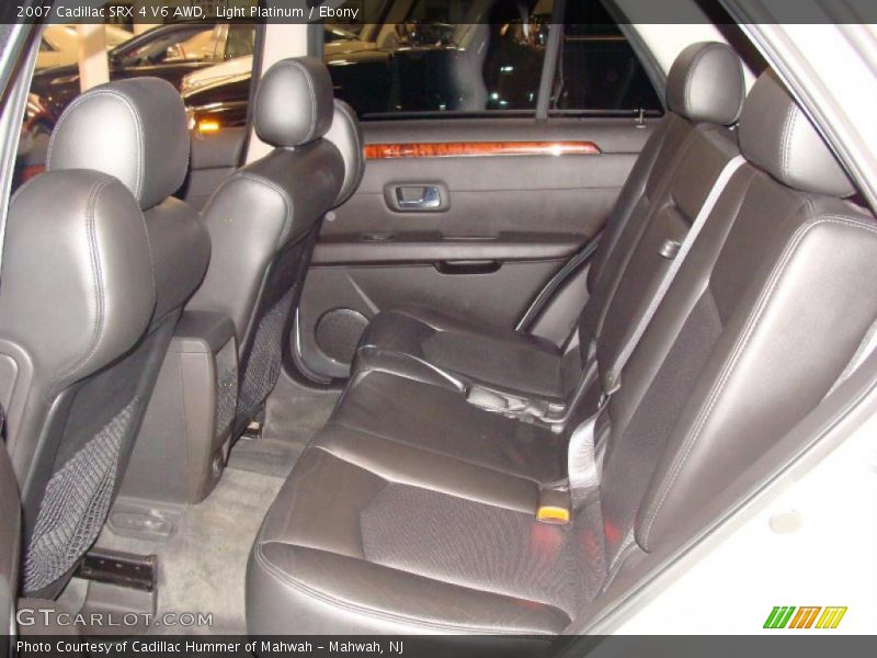 Light Platinum / Ebony 2007 Cadillac SRX 4 V6 AWD