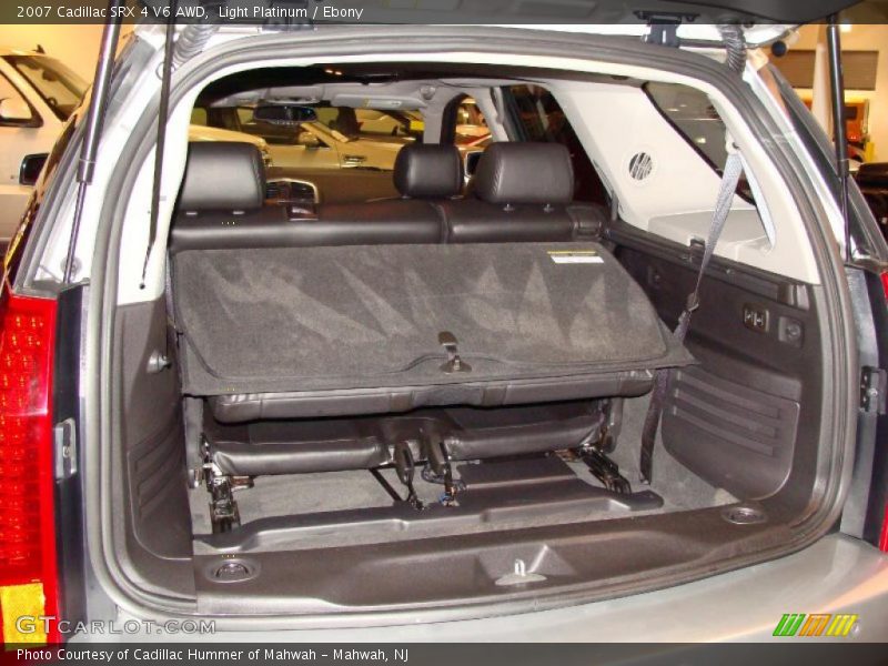 Light Platinum / Ebony 2007 Cadillac SRX 4 V6 AWD