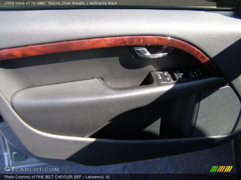 Electric Silver Metallic / Anthracite Black 2008 Volvo XC70 AWD