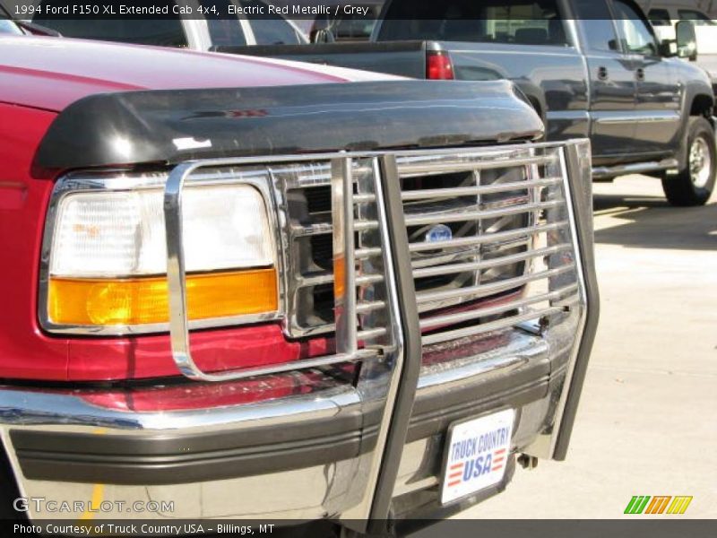 Electric Red Metallic / Grey 1994 Ford F150 XL Extended Cab 4x4