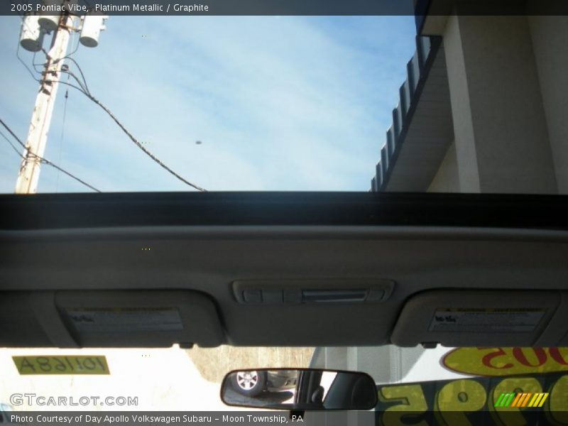 Platinum Metallic / Graphite 2005 Pontiac Vibe