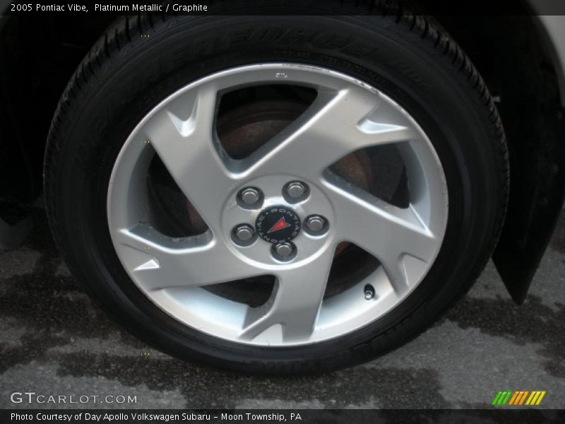 Platinum Metallic / Graphite 2005 Pontiac Vibe