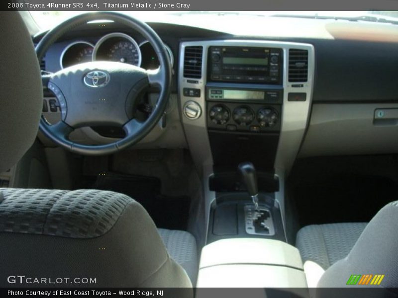 Titanium Metallic / Stone Gray 2006 Toyota 4Runner SR5 4x4