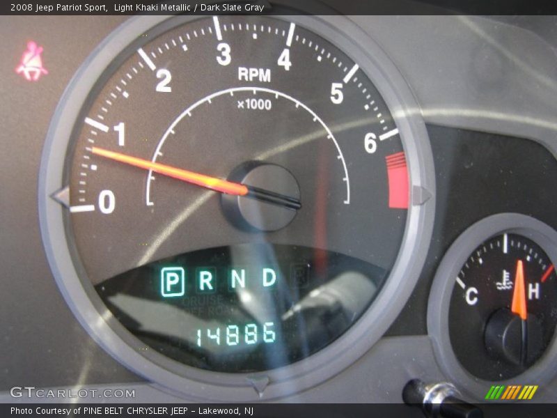 Light Khaki Metallic / Dark Slate Gray 2008 Jeep Patriot Sport