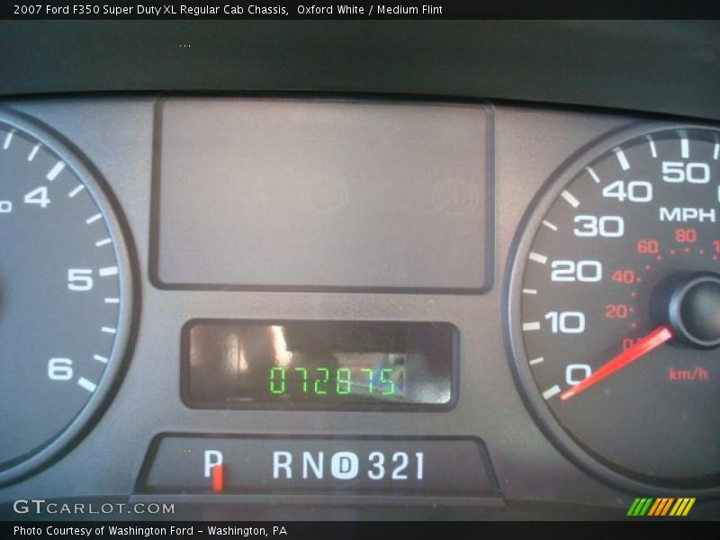 Oxford White / Medium Flint 2007 Ford F350 Super Duty XL Regular Cab Chassis