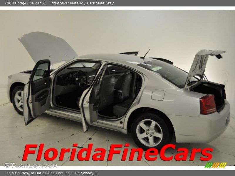 Bright Silver Metallic / Dark Slate Gray 2008 Dodge Charger SE