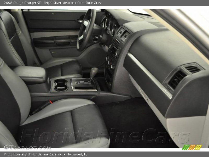 Bright Silver Metallic / Dark Slate Gray 2008 Dodge Charger SE