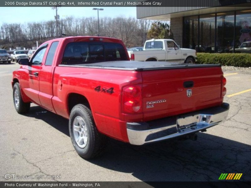 Inferno Red Crystal Pearl / Medium Slate Gray 2006 Dodge Dakota ST Club Cab 4x4