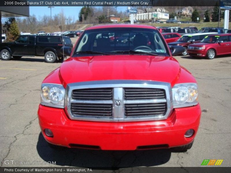 Inferno Red Crystal Pearl / Medium Slate Gray 2006 Dodge Dakota ST Club Cab 4x4