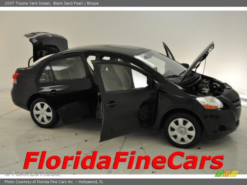 Black Sand Pearl / Bisque 2007 Toyota Yaris Sedan
