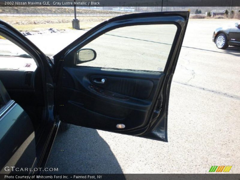 Gray Lustre Metallic / Black 2002 Nissan Maxima GLE