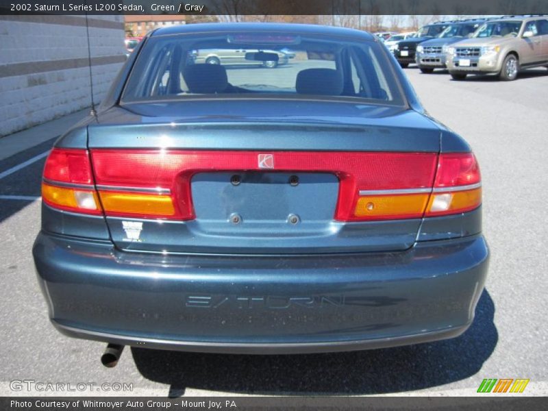 Green / Gray 2002 Saturn L Series L200 Sedan