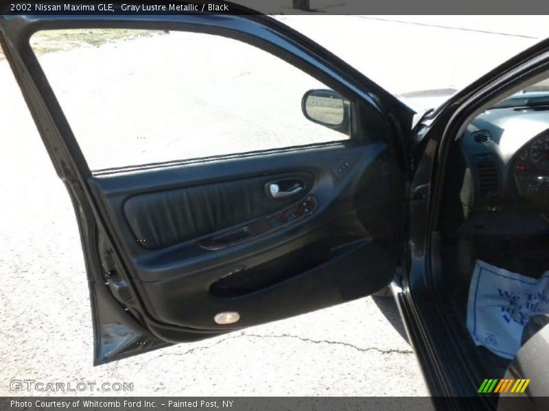 Gray Lustre Metallic / Black 2002 Nissan Maxima GLE