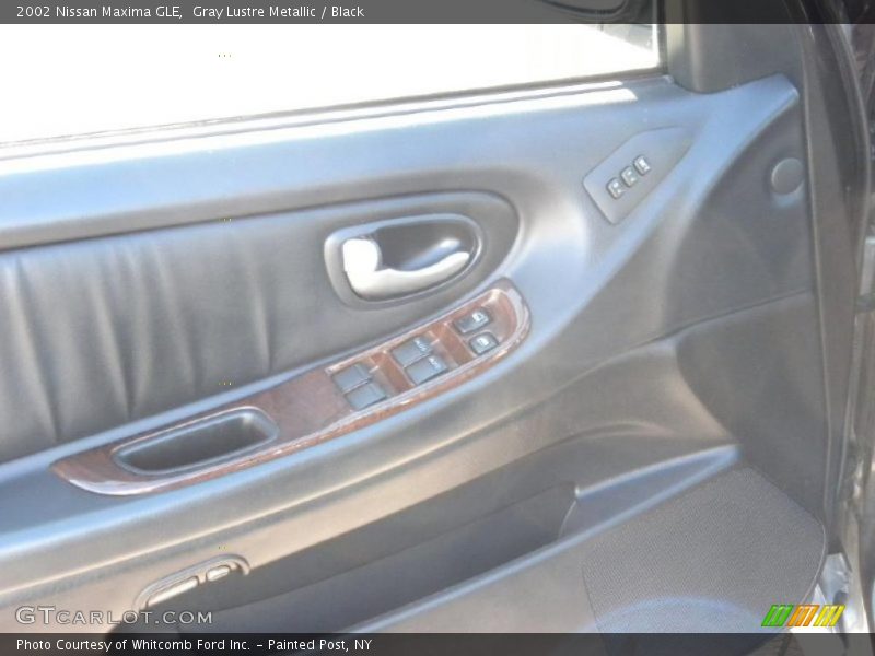 Gray Lustre Metallic / Black 2002 Nissan Maxima GLE
