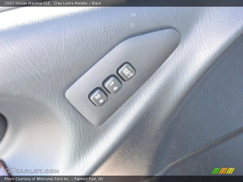 Gray Lustre Metallic / Black 2002 Nissan Maxima GLE