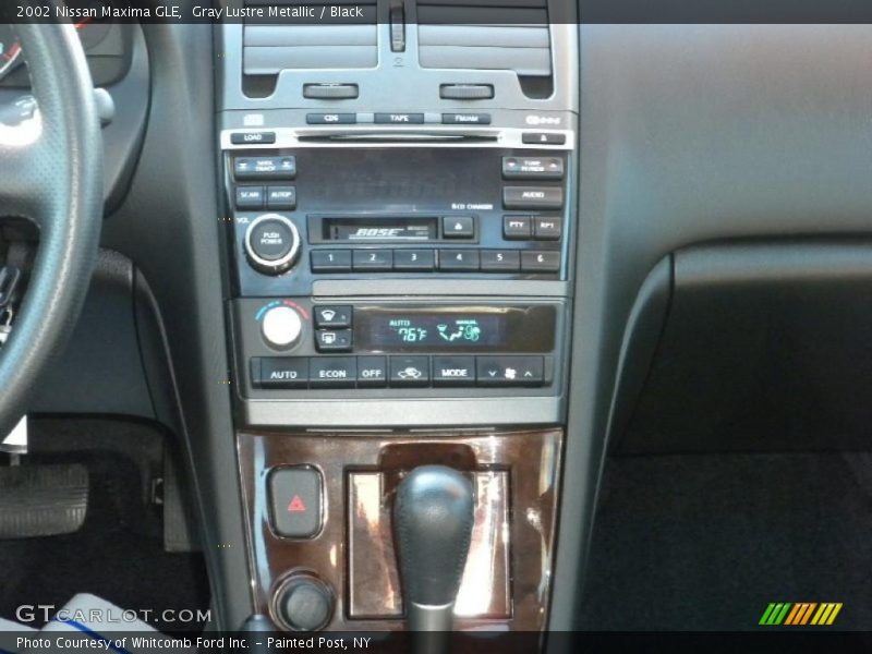 Gray Lustre Metallic / Black 2002 Nissan Maxima GLE