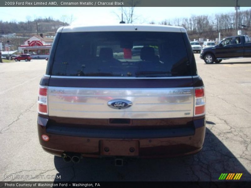 Cinnamon Metallic / Charcoal Black 2009 Ford Flex Limited AWD