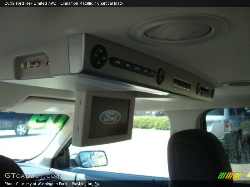 Cinnamon Metallic / Charcoal Black 2009 Ford Flex Limited AWD