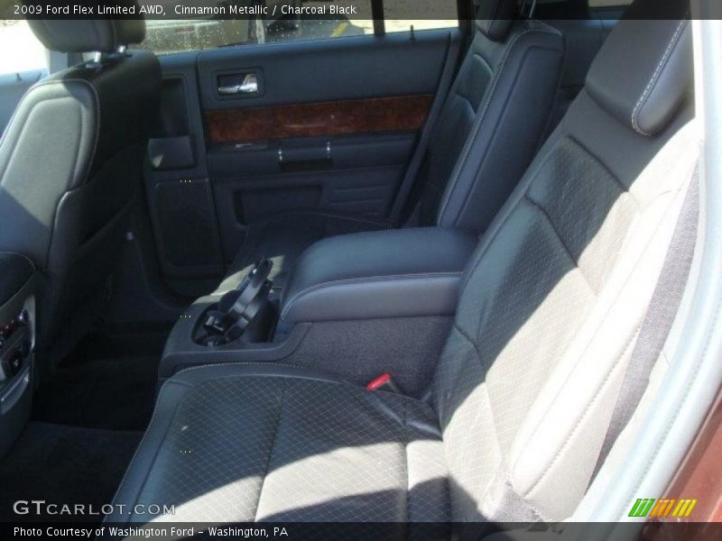Cinnamon Metallic / Charcoal Black 2009 Ford Flex Limited AWD