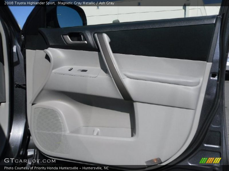 Magnetic Gray Metallic / Ash Gray 2008 Toyota Highlander Sport