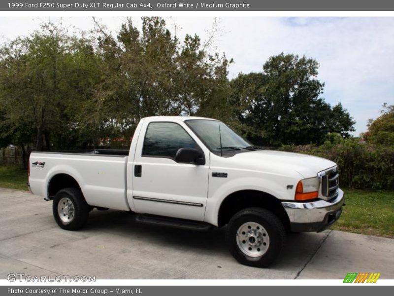 Oxford White / Medium Graphite 1999 Ford F250 Super Duty XLT Regular Cab 4x4
