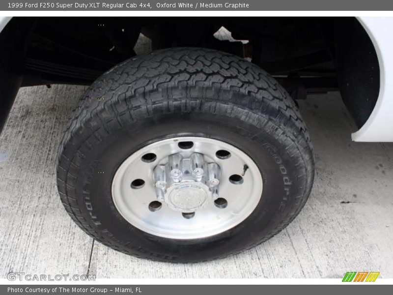 Oxford White / Medium Graphite 1999 Ford F250 Super Duty XLT Regular Cab 4x4