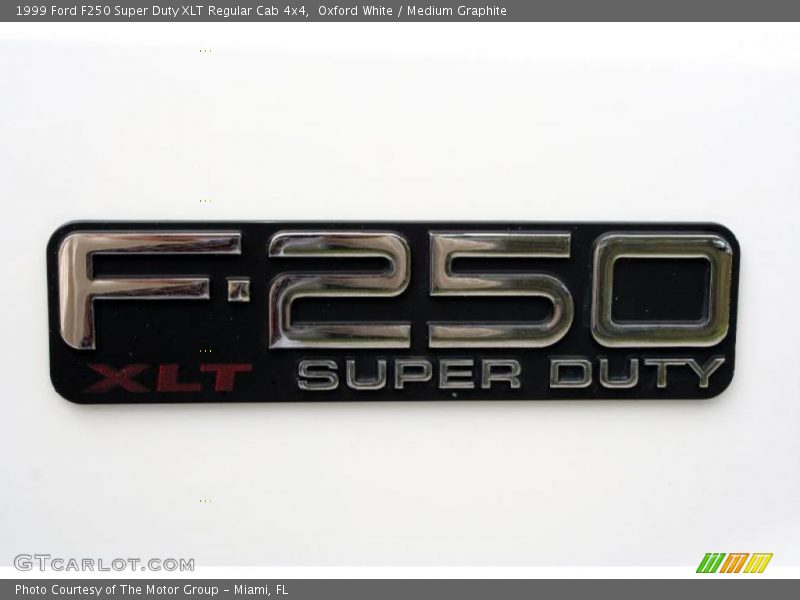 Oxford White / Medium Graphite 1999 Ford F250 Super Duty XLT Regular Cab 4x4