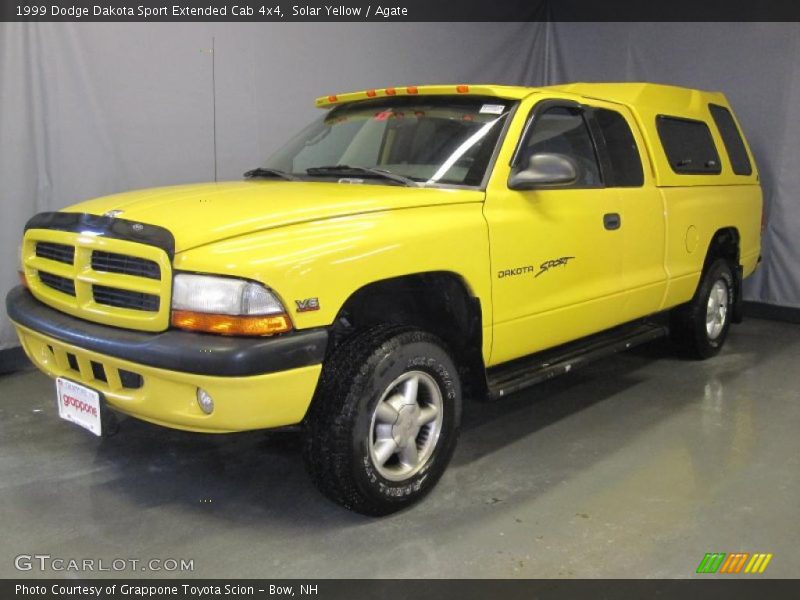 Solar Yellow / Agate 1999 Dodge Dakota Sport Extended Cab 4x4