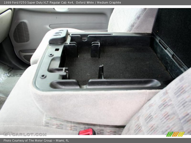 Oxford White / Medium Graphite 1999 Ford F250 Super Duty XLT Regular Cab 4x4