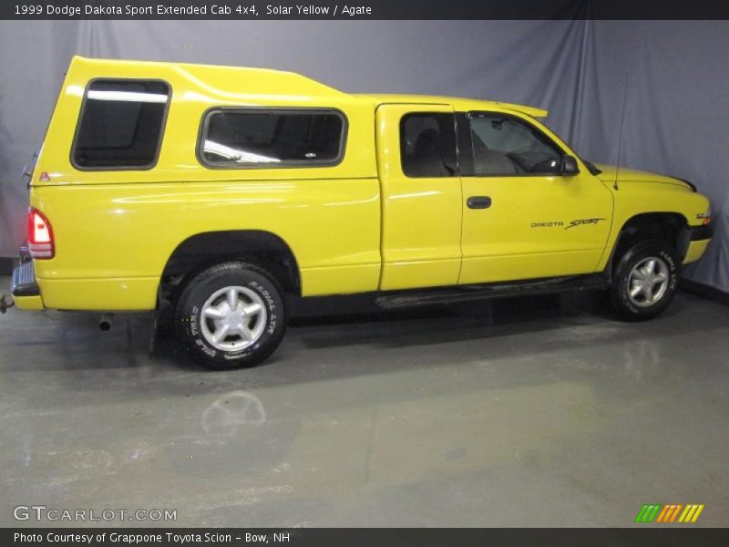Solar Yellow / Agate 1999 Dodge Dakota Sport Extended Cab 4x4