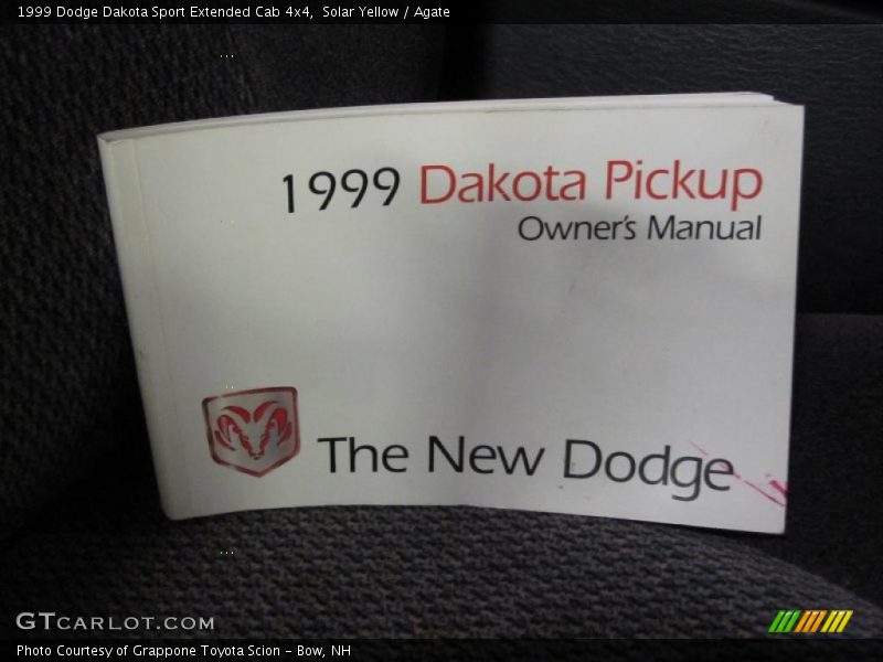 Solar Yellow / Agate 1999 Dodge Dakota Sport Extended Cab 4x4