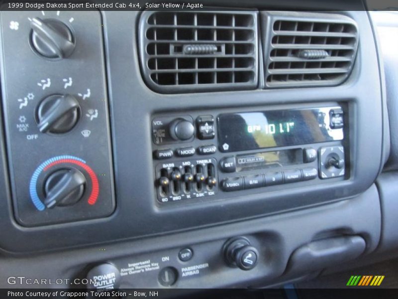 Solar Yellow / Agate 1999 Dodge Dakota Sport Extended Cab 4x4